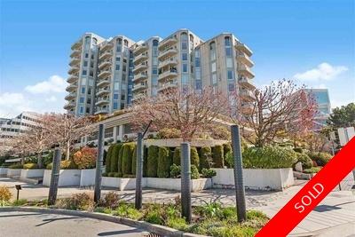 Lower Lonsdale Condo for sale:  2 bedroom 1,018 sq.ft. (Listed 2021-06-10)